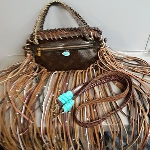 Authentic fringed Louis Vuitton Dragonne Marley GM